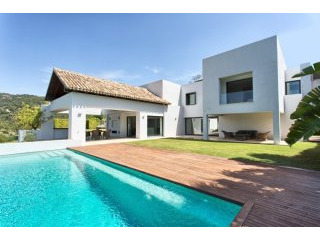 6 Bedrooms - House - Andalucia - For..