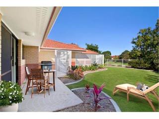 RSL Care Retirement Living on the Gold..