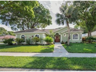 3 bedroom House For Sale: 521 Waterwood..