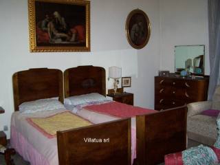 Apartment - For Sale - Lucca centre &..