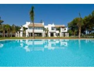 6 Bedrooms - Villa - Malaga - For Sale