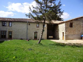 Renovated 4 Bed Stone Village House