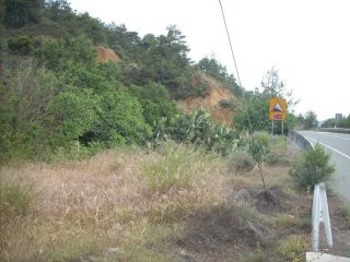 Residential land with nice views in..