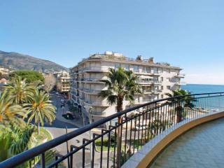 Modern 3 Room Apartment Views on Hills..