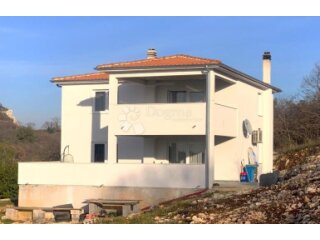 ROVINJ PRILIKA! - kuća za odmor ili dva stana