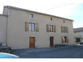 4 bedroom Town House For Sale: 86600..