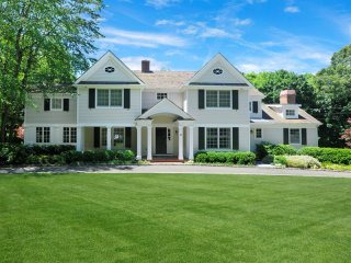 5 bedroom House For Sale: 8 Stoney..
