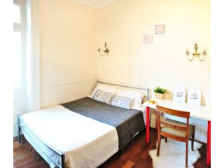 Single with double bed near West..