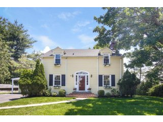 3 bedroom House For Sale: 88 Madison..