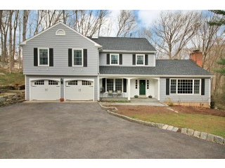 4 bedroom House For Sale: 111 Chestnut..