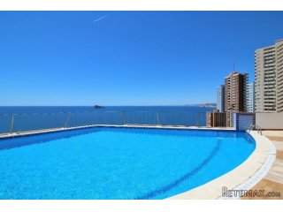 Bonito apartamento en Benidorm con 2 dormitorios dobles y..