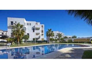 Apartment - Located in the popular La..