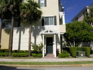 560 Nw 39th Circle #560, Boca Raton, FL..