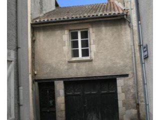Nice Little Bolt Hole House