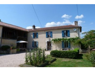 3 Bedrooms - House - Midi-Pyrenees -..