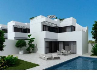 3 Bedroom 2 Bathroom Villa In La..