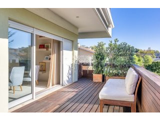 Stunning 3 Bedroom Apartment in..