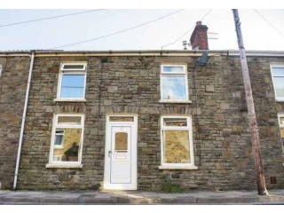 2 bedroom, Terraced House house for sale