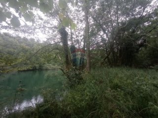 Donje dubrave, zemljište na rijeci Mrežnici 799 m2