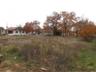 POREČ: 1km OD GRADA NA RUBU GRAĐEVINSKE ZONE