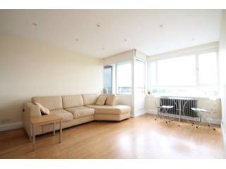 2 bed flat to rent