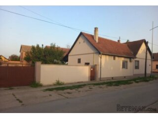 Porodicna kuca u srcu Starog Futoga-Novi Sad