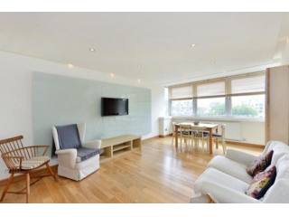 2 Bedrooms - Apartment - London - For..