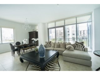 3 bedroom Flat For Sale: 6101 AQUA AV #..