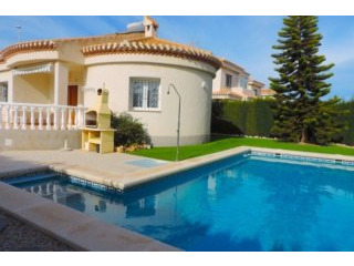 3 Bedrooms - Villa - Alicante - For Sale