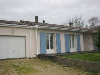 Single storey house with garage