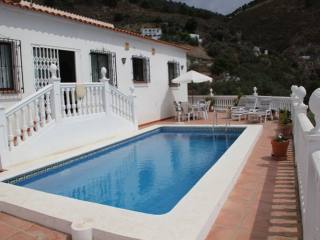 Villa for Sale in Competa, Competa..
