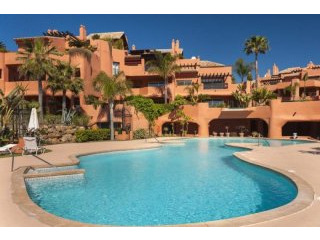 2 Bedrooms - Apartment - Marbella - For..