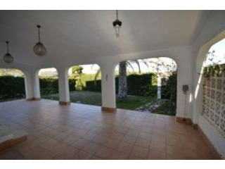 4 Bedrooms - Villa - Alicante - For Sale