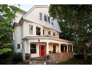 6 bedroom House For Sale: 32 Prospect..