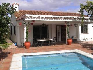 Villa - A quaint 3 bedroom, 3 bathroom..