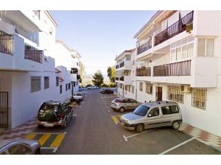 Apartment - Beautiful spacious..