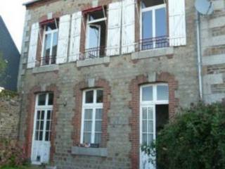 Striking Period Property in Great..