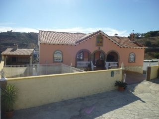 8 Bedrooms - Country House - Malaga -..