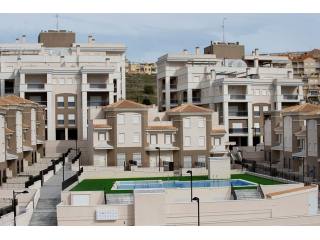 Key ready bungalow in Santa Pola..