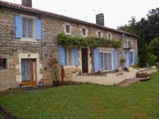5 Bedroom Farm House For Sale