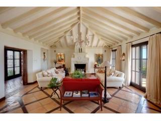 5 bedroom villa for sale