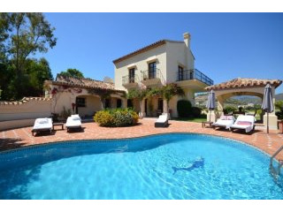 5 Bedrooms - House - Andalucia - For..