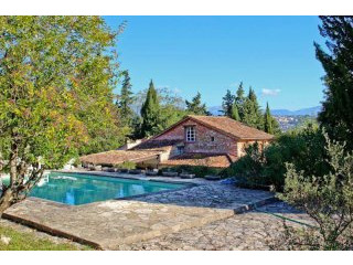 Fayence, Var. Beautiful Impressive..