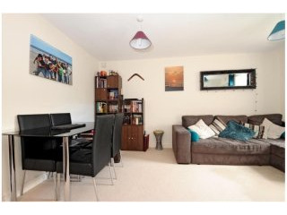 1 Bedroom Flat/Apartment To Rent