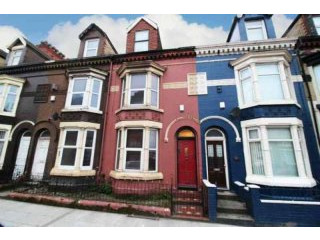 4 bedroom, Terraced House house for sale