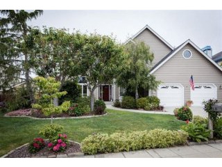 residence in desirable Highland Park