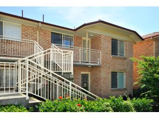 Attractive Two Bedroom Apartment -..