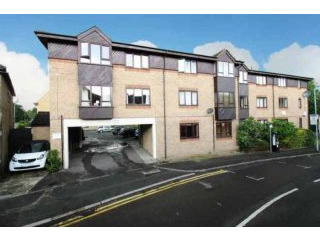 1 bedroom, Ground Floor Flat house for..
