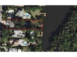 3 bedroom Residence For Sale: Lantana..