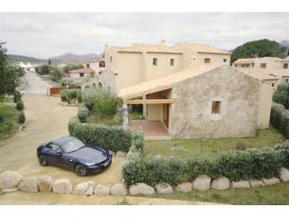 2 Bedrooms - Apartment - For Sale